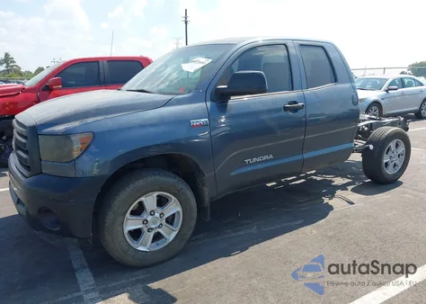 2010 Toyota Tundra Grade 5.7L V8 из США, поврежденный, VIN 5TFUW5F12AX142307